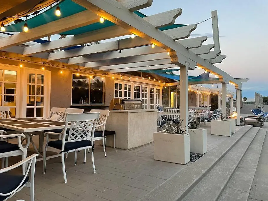 Near Downtown Palm Springs, 7 Bd 7 Bth, 80Ft Pool, Pickleball Villa