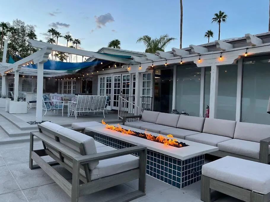 Near Downtown Palm Springs, 7 Bd 7 Bth, 80Ft Pool, Pickleball 0*,